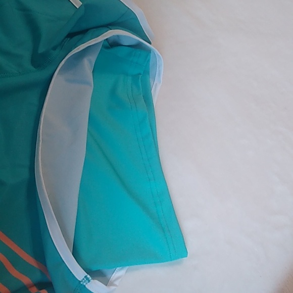 Fila Christopher Evans Women's L Shorts w/built-in panty. Teal w/peach. - Picture 4 of 7